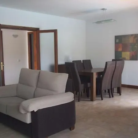 Yaiza Sleeps 6 Pool Wifi Villa