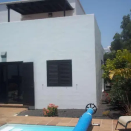 Yaiza Sleeps 6 Pool Wifi