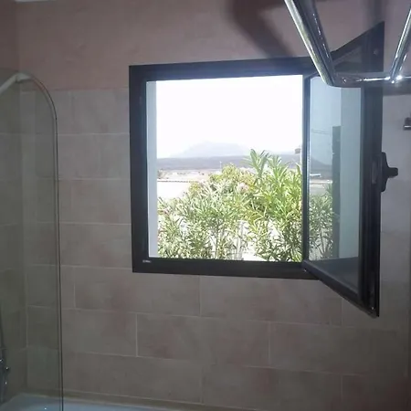 Yaiza Sleeps 6 Pool Wifi * Yaiza