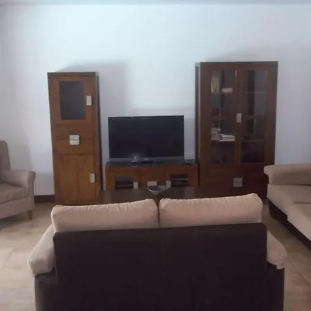 Yaiza Sleeps 6 Pool Wifi Villa